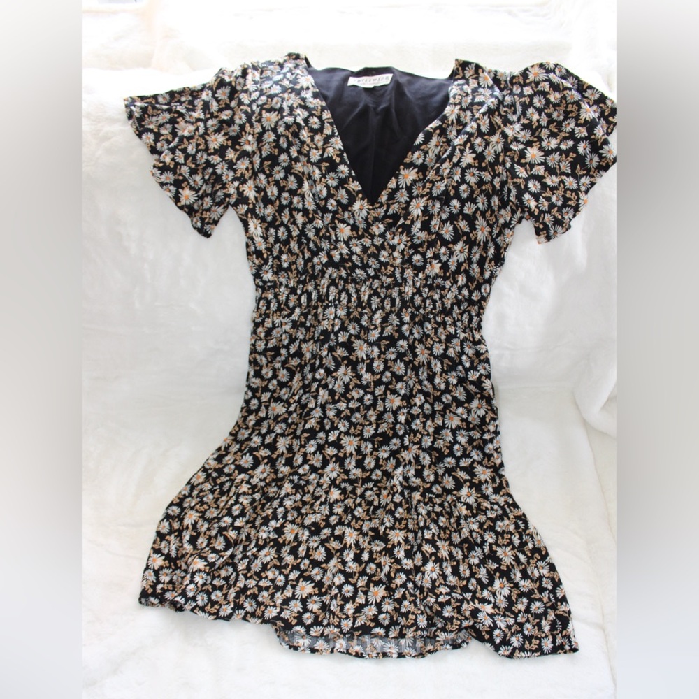 Idyllwild floral dress with pockets